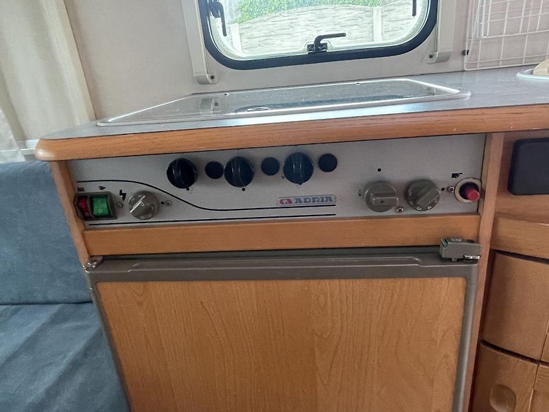 Adria Ostatní 5104 DS ALKO CZ SPRCHA WC TOP! - fotka 31 z 47