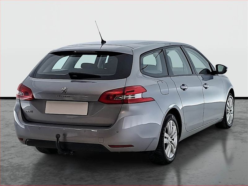 Peugeot 308 (2019) 1.5 BlueHDi, Automat - fotka 5 z 18