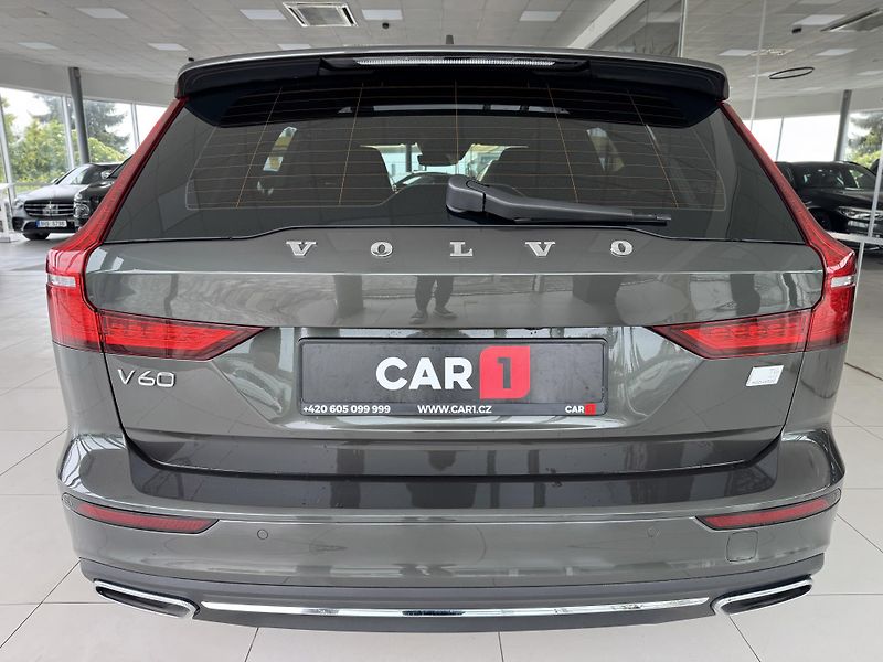 Volvo V60 T6 AWD*257kW*REZERVACE! - fotka 6 z 33