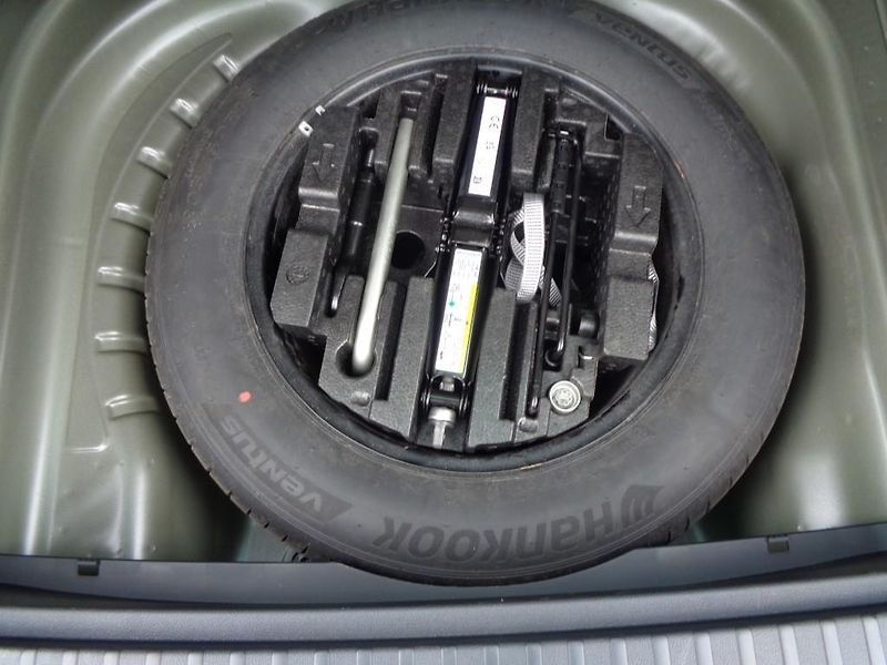 Škoda Octavia COMBI 1.5 eTSI M-HEV Top Selec - fotka 28 z 29