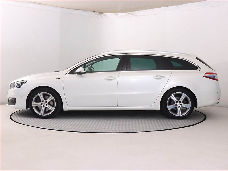 Peugeot 508 (2016) 2.0 BlueHDi, Automat, Navi - fotka 3 z 19