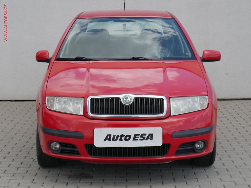 Škoda Fabia (2005) 1.2 HTP, ČR, Ambiente, TZ - fotka 2 z 15