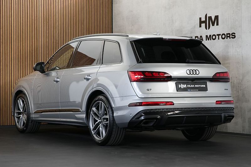 Audi Q7 3.0TDI 210kW S-line Web ZÁRUKA - fotka 2 z 50