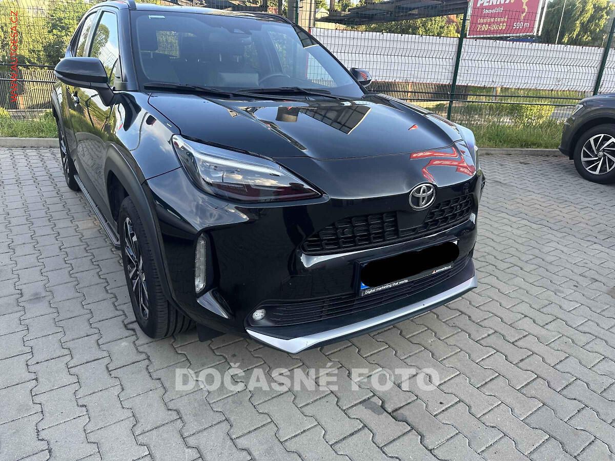 Toyota Yaris Cross 1.5vvt-i, 1.maj,ČR