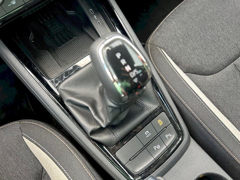 Škoda Scala (2025) Top Selection 1.5 TSI 110 kW D - fotka 30 z 35