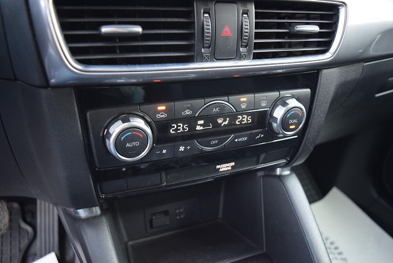 Mazda CX-5 (2015) 2.0i SKYACTIV-G 121kw CENTRE-L - fotka 25 z 44