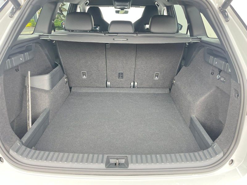 Škoda Kodiaq (2025) SPORTLINE 4X4 TD 142/2.0 A7A - fotka 20 z 35