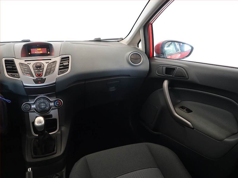 Ford Fiesta (2011) 1.25, nová STK, jezdí výborně - fotka 8 z 13