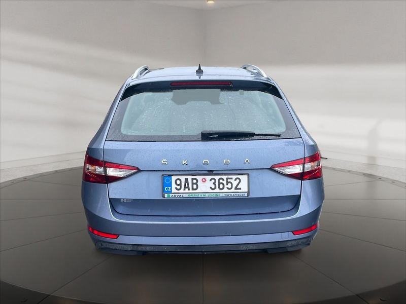 Škoda Superb 2,0 TDI 147 4x4 Style - fotka 5 z 11