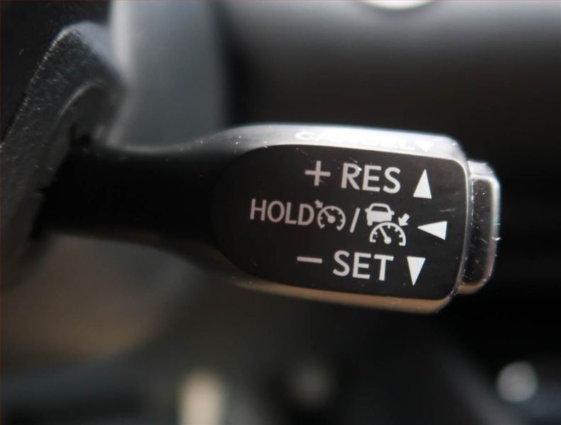 Toyota C-HR (2019) Selection 1.8 Hybrid - fotka 20 z 21