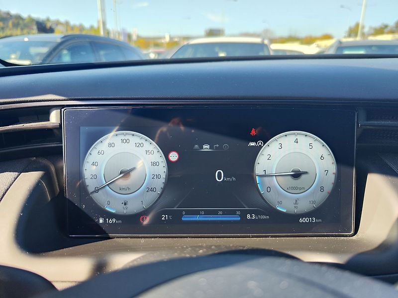 Hyundai Tucson 1.6 T-GDI/110kW N-Line - fotka 17 z 37