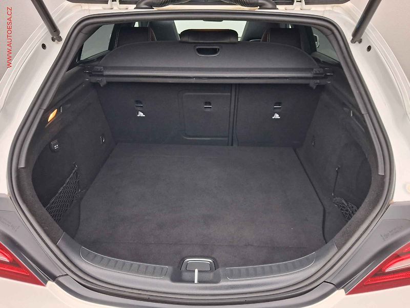 Mercedes-Benz CLA (2018) 1.6 i CLA200, Sport, LED, - fotka 7 z 18