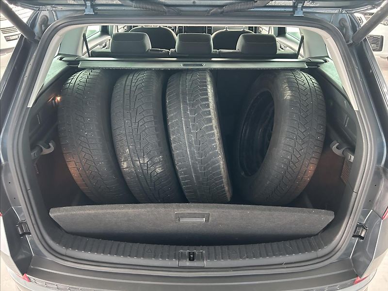 Škoda Kodiaq 1,4   TSI 110kW,SERVISKA,4x4 - fotka 30 z 33