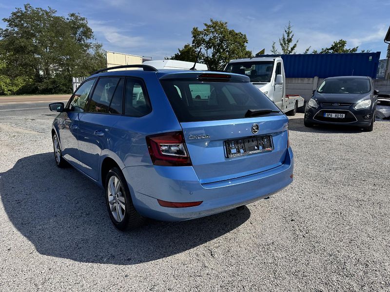 Škoda Fabia (2018) 1.0 TSI 81 KW, Lim. edice 100 - fotka 16 z 37