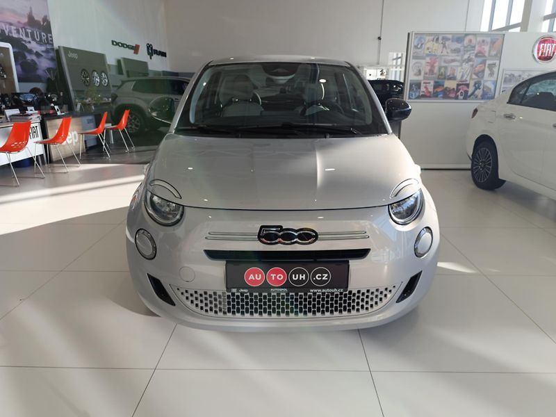 Fiat 500 (2026) 1,0 FireFly BSG  ICON - fotka 2 z 13