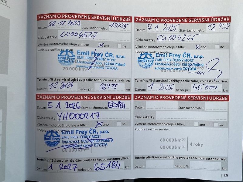 Toyota RAV4 2.5HSD, ČR, Executive, 4x4 - fotka 20 z 20