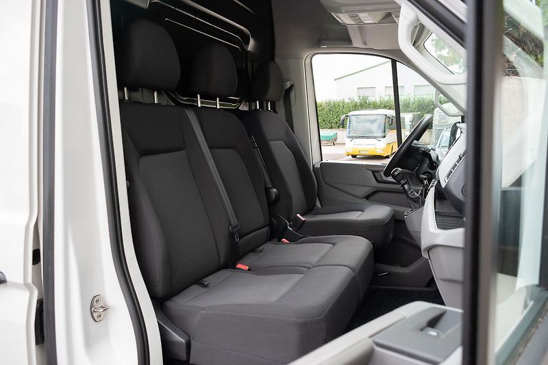 Volkswagen Crafter 2.0 TDI L2H2*PO ROZVODECH*DPH* - fotka 9 z 28