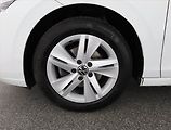 Volkswagen Golf (2023) 1.5 TSI, Tempomat - náhled 18