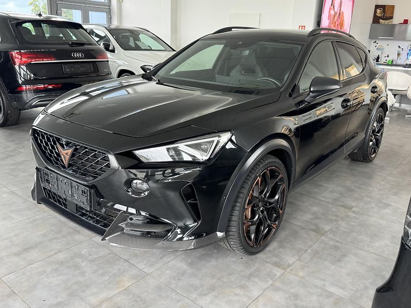 Cupra Formentor (2023) 2,5TSIF VZ5 DSG 4x4  - fotka 3 z 37