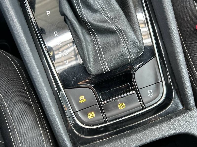 Škoda Karoq (2022) 1.5 TSI 7DSG Sportline - fotka 7 z 35