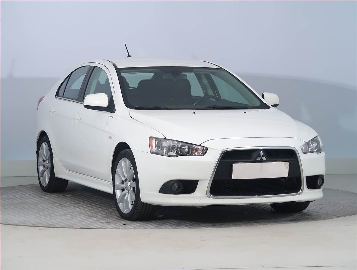 Mitsubishi Lancer 1.8 MIVEC, Tempomat