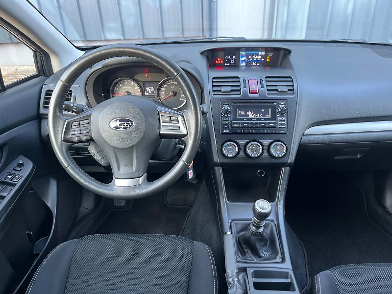 Subaru XV 2,0i AWD Comfort / servis.kn. - fotka 13 z 17