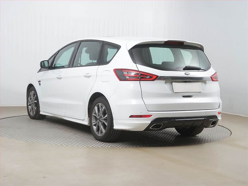 Ford S-MAX (2019) ST-Line 2.0 EcoBlue - fotka 4 z 17