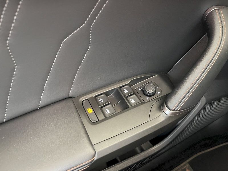 Cupra Formentor (2024) 1.5 TSI 110 kW DSG - fotka 23 z 35