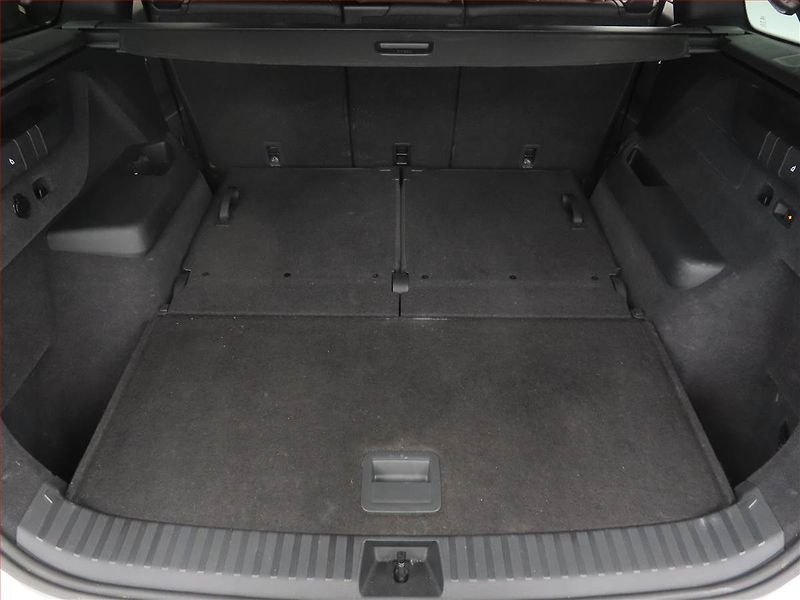 Škoda Kodiaq (2025) 2.0 TDI, SPORTLINE, 7 MÍST - fotka 14 z 20