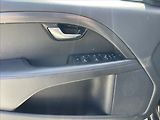 Volvo XC70 2,4 D5 Geartronic Momentum AWD - náhled 20