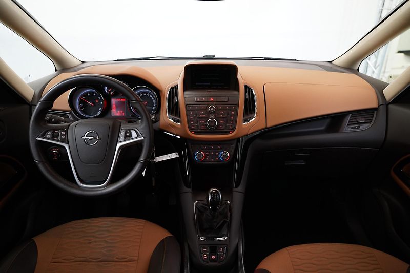 Opel Zafira - fotka 5 z 30