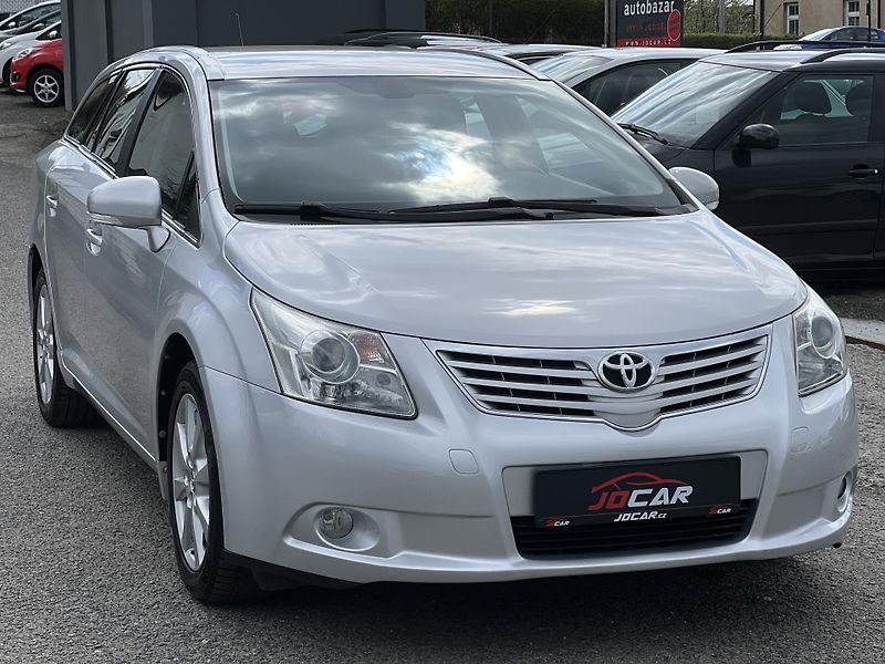 Toyota Avensis SOL 1.8 VVT-i NAVI KLIMA ALU - fotka 3 z 45