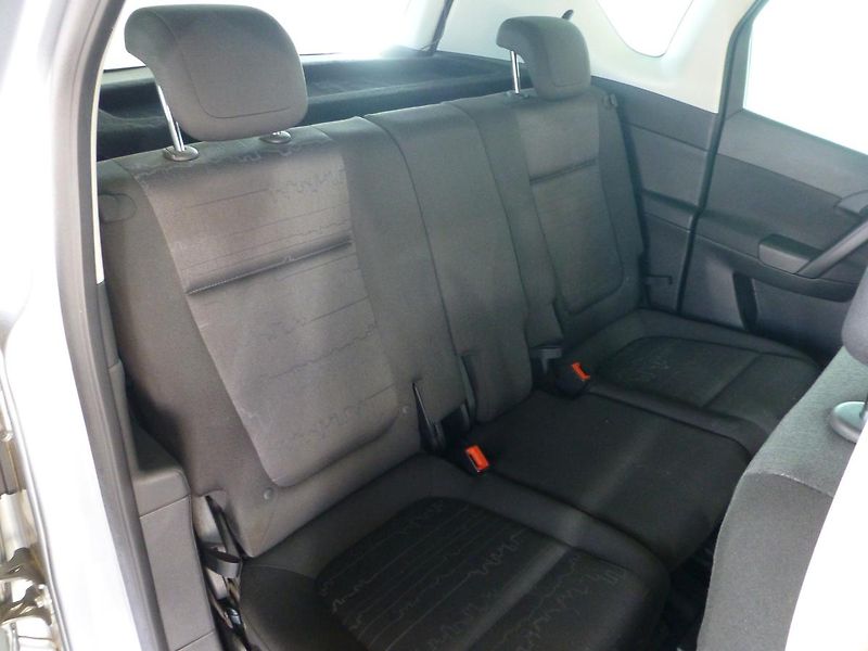 Opel Meriva (2011) 1,4i-88KW**KLIMA*ALU**TEMPOMAT - fotka 21 z 26