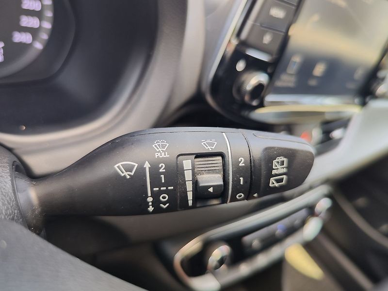 Hyundai i30 1.5 T-GDI/118kW Comfort - fotka 26 z 32