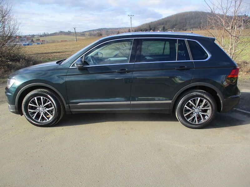 Volkswagen Tiguan 2.0TDi*4x4*7DSG*NAVI*T.ZAŘ - fotka 9 z 51