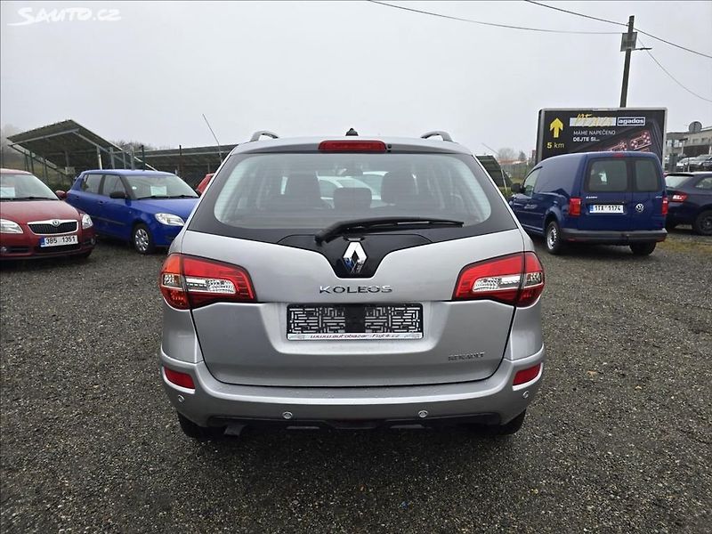 Renault Koleos (2008) 2,0 dCi 16V 150 - fotka 5 z 21