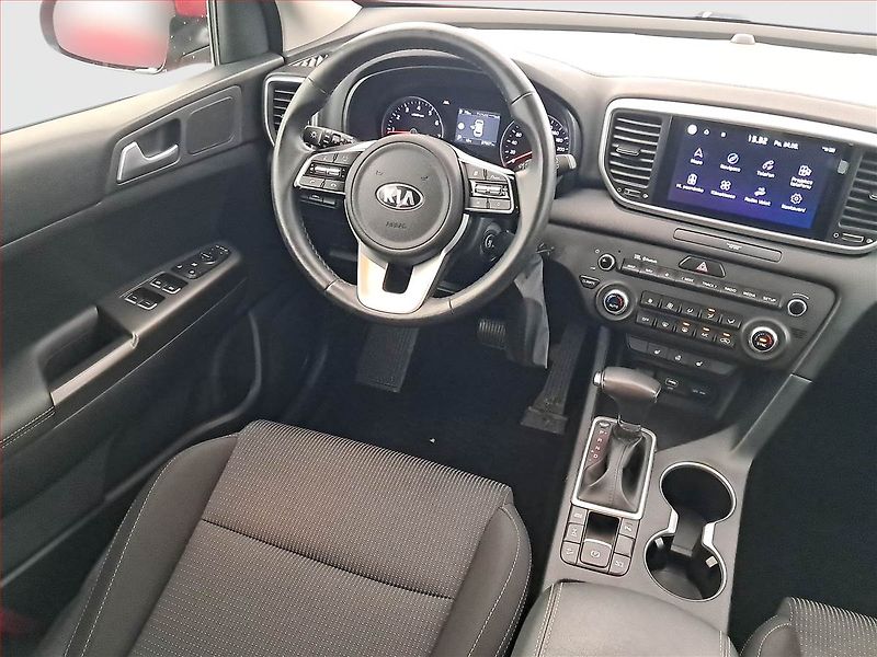 Kia Sportage (2021) 1.6 T-GDI - fotka 7 z 20