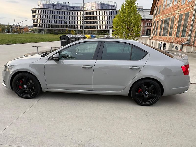 Škoda Octavia (2014) - fotka 3 z 17