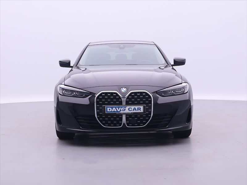 BMW Řada 4 Gran Coupé 2,0 420i 135kW DPH - fotka 2 z 38