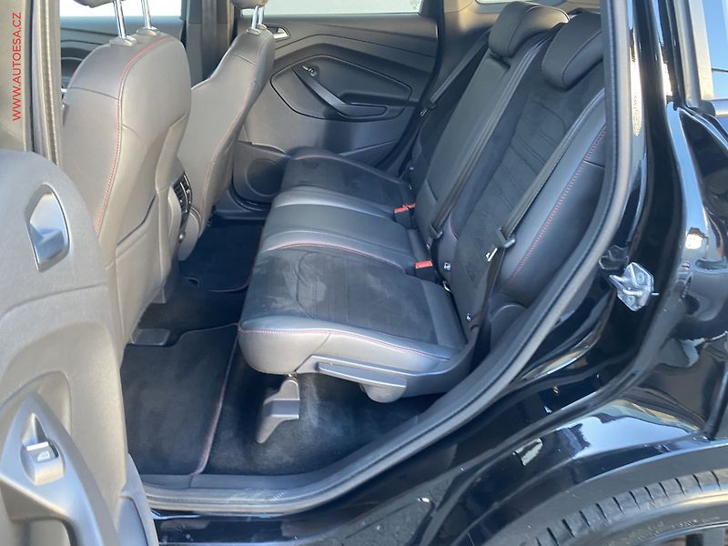 Ford Kuga (2018) 1.5 EB, ST-Line, bixen - fotka 10 z 18