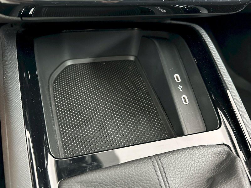 Škoda Kamiq (2025) DSG 1.5TSI 110kW Monte Carlo - fotka 23 z 33