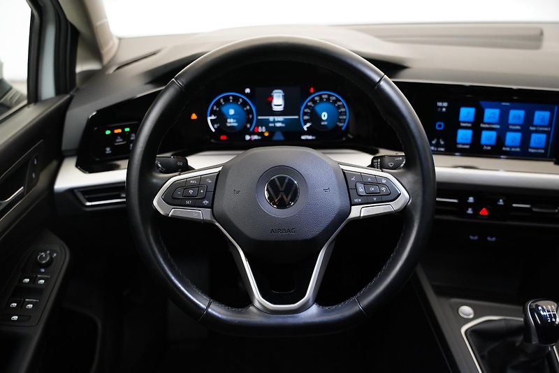 Volkswagen Golf - fotka 17 z 25