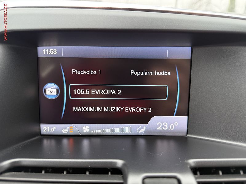 Volvo XC60 (2012) 2.4 D5 AWD, Ocean Race - fotka 13 z 19