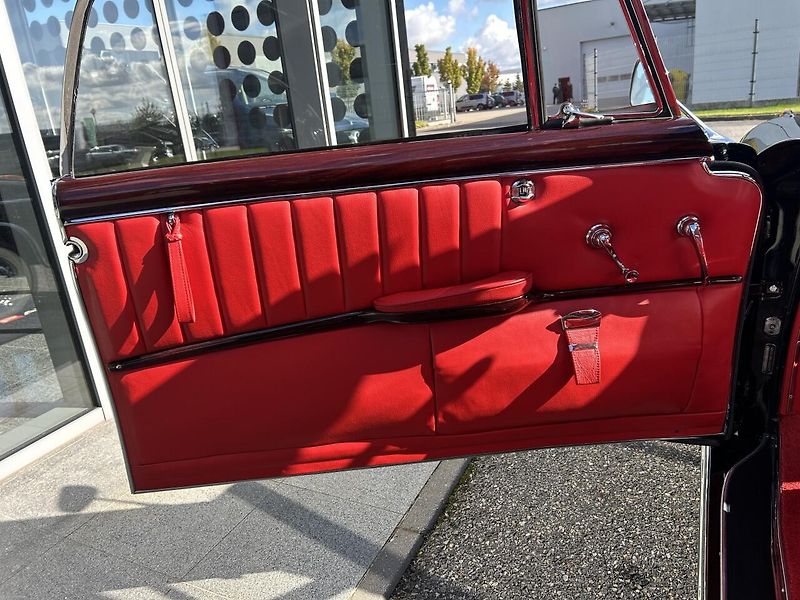 Mercedes-Benz Ostatní 220 S PONTON CABRIOLET - fotka 25 z 28