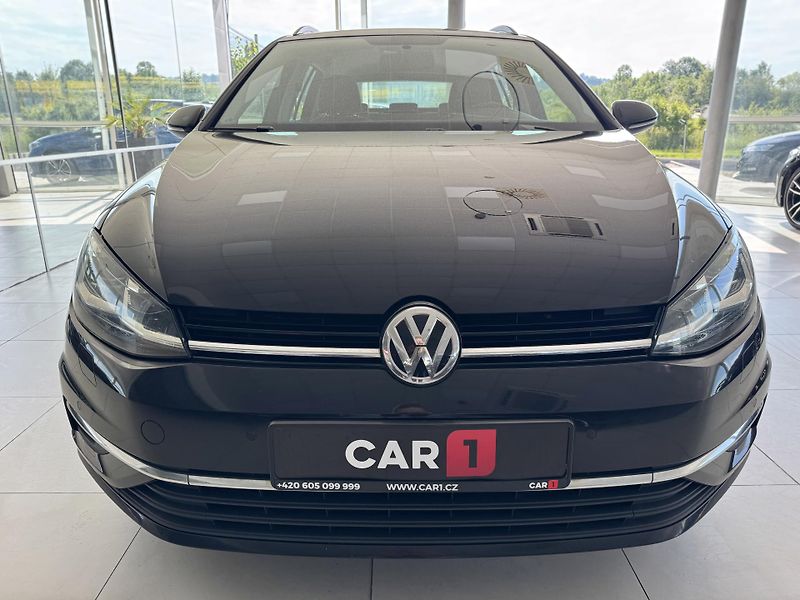 Volkswagen Golf 1,0TSI DSG*81kW*LED*Masáž - fotka 3 z 32