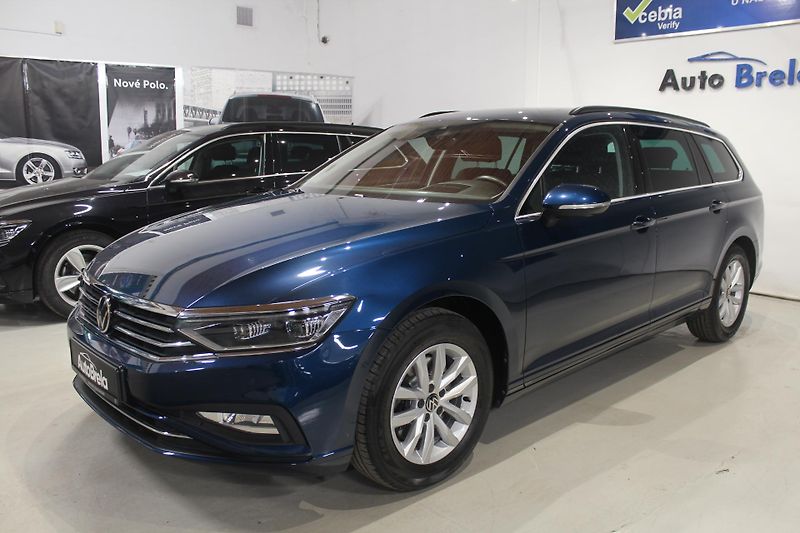 Volkswagen Passat (2023) 2.0TDI DSG Nez.Topení Matrix - fotka 6 z 39