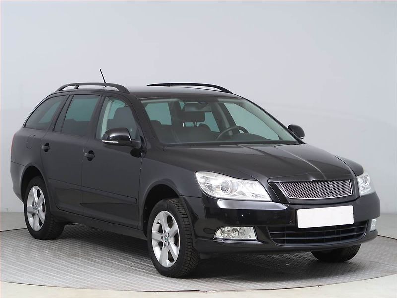 Škoda Octavia (2011) 1.6 TDI 4x4, 4X4, Tempomat - fotografie inzerátu