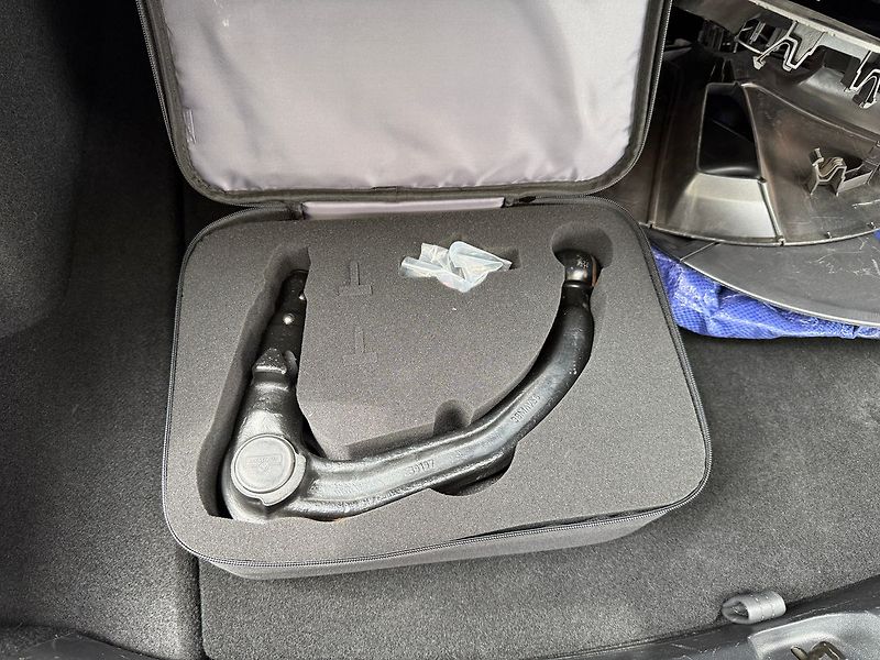 Tesla Model 3 REZERVACE - fotka 36 z 41