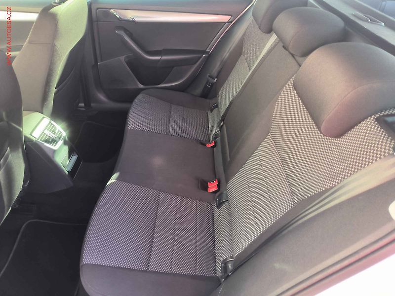 Škoda Octavia (2017) 1.6 TDi, Ambition - fotka 10 z 21
