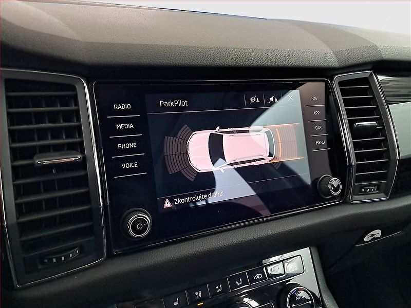 Škoda Kodiaq (2018) 2.0 TDI 4x4, 4X4, Automat - fotka 20 z 22